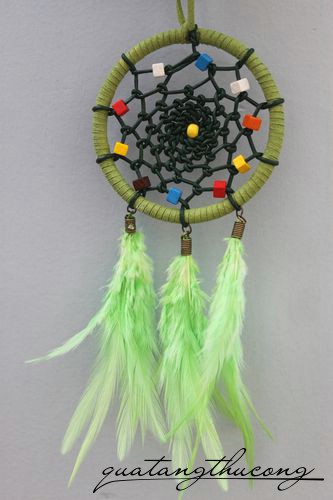 Dreamcatcher xanh đen hạt gỗ vuông